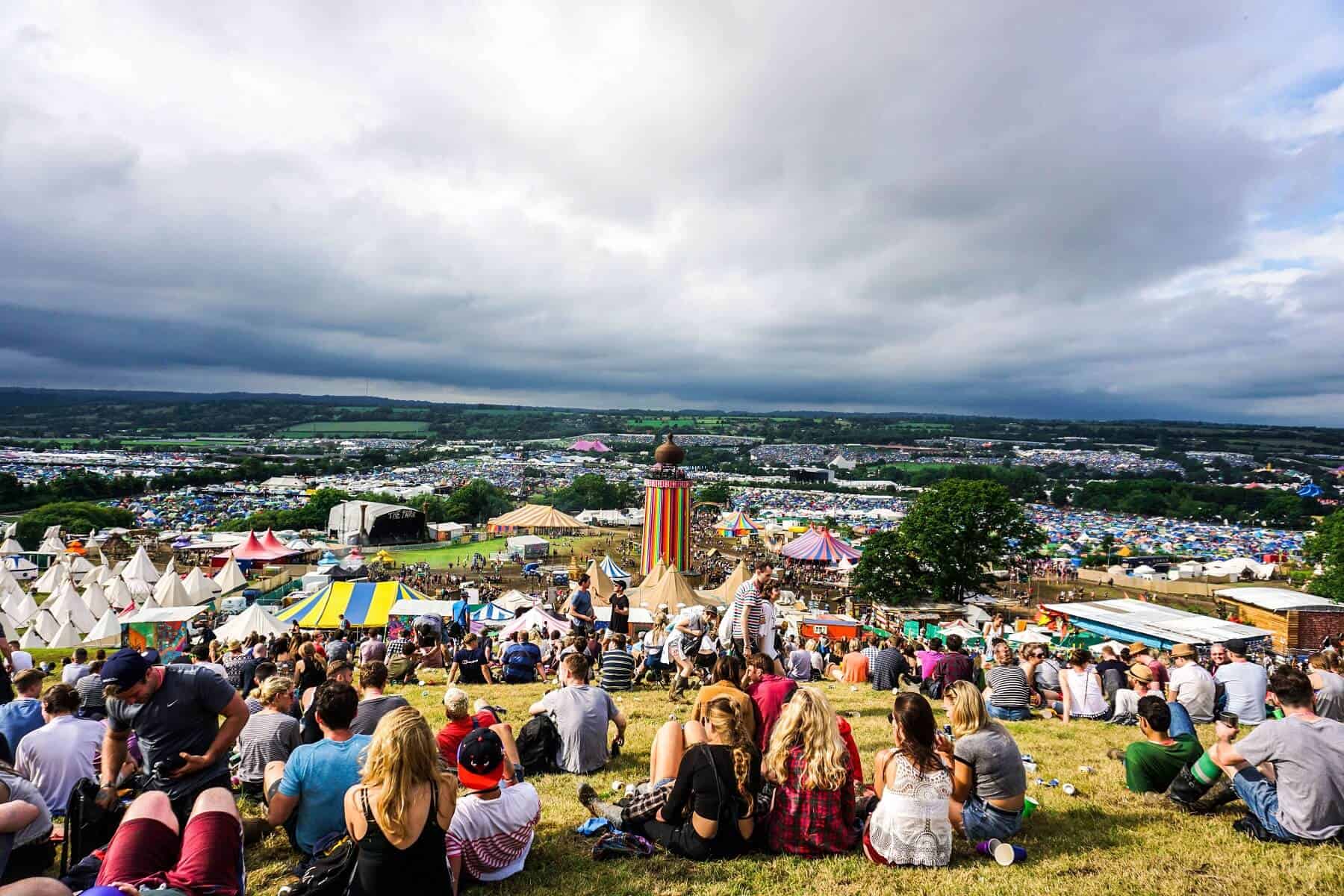 Glastonbury 2027 Sells Out in Just 42 Minutes
